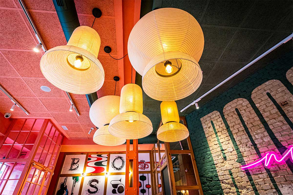 Bossa Nossa, restaurante en Madrid. Interiorismo de Triscaideca (foto 5)