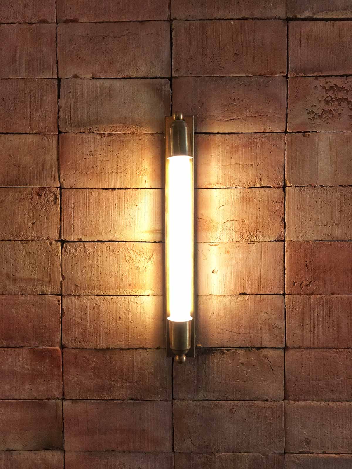 De Manila, restaurante en Madrid: proyecto de interiorismo de Triscaideca