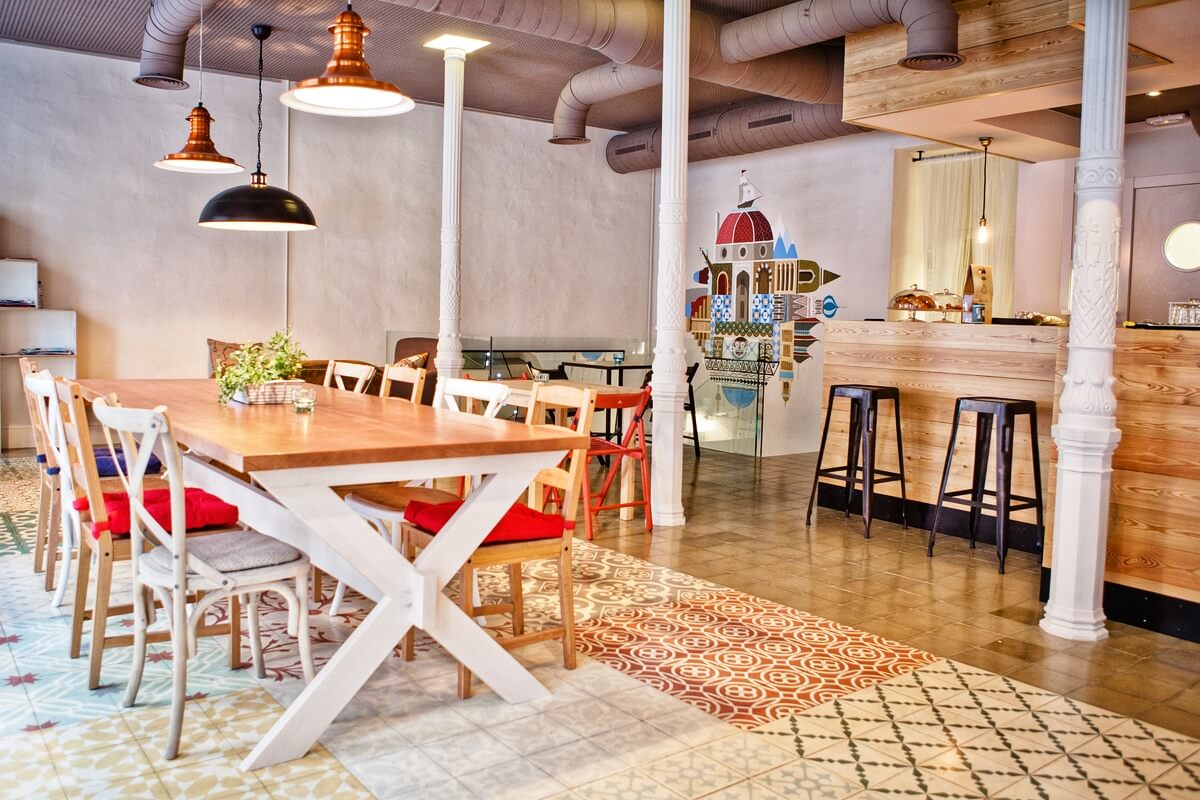 La Ciudad Invisible, restaurante en Madrid: proyecto de interiorismo de Triscaideca