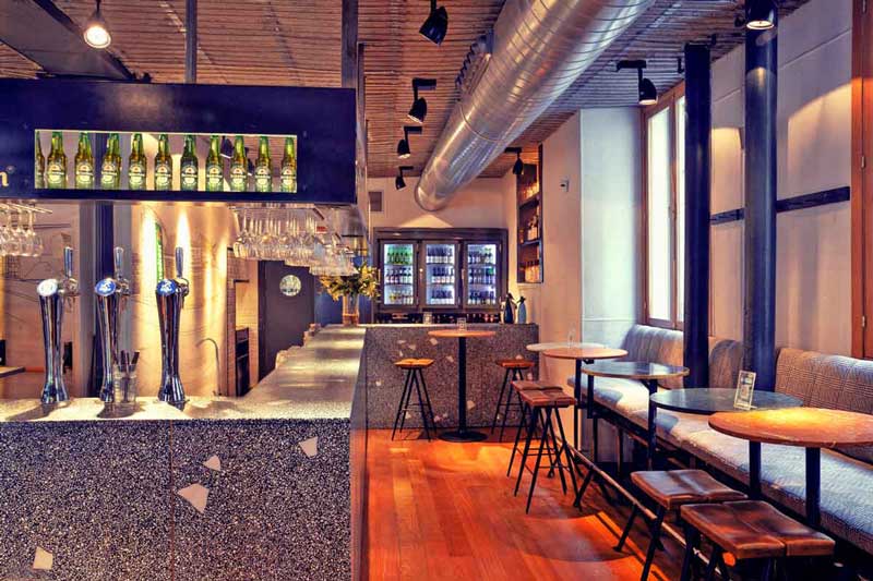 La Musa Latina, restaurante en Madrid. Interiorismo de Triscaideca (foto 4)