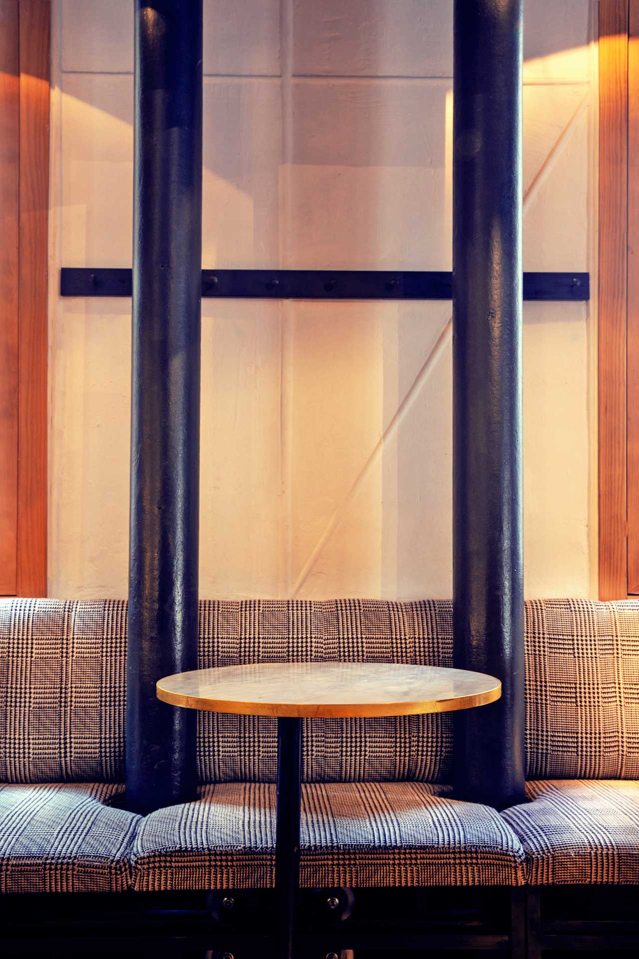 La Musa Latina, restaurante en Madrid. Interiorismo de Triscaideca (foto 5)