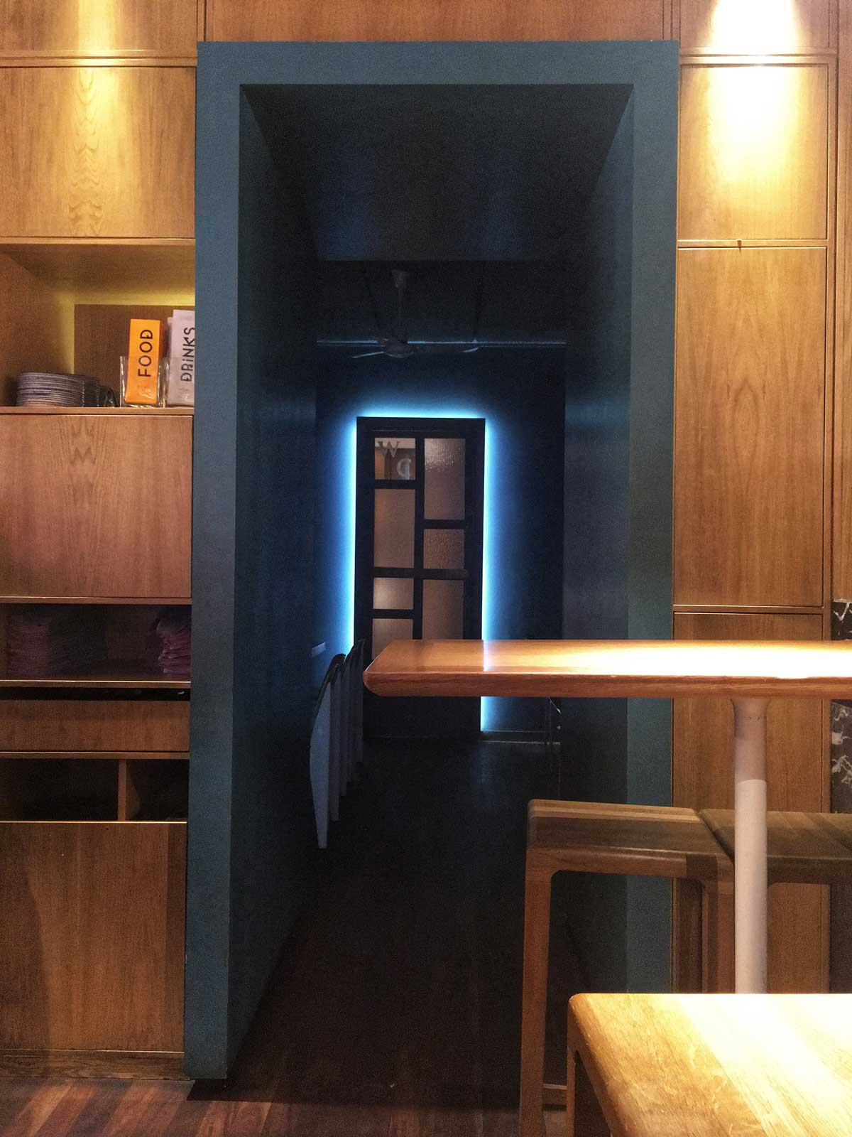 La Musa Malasaña, restaurante en Madrid. Interiorismo de Triscaideca (foto 6)
