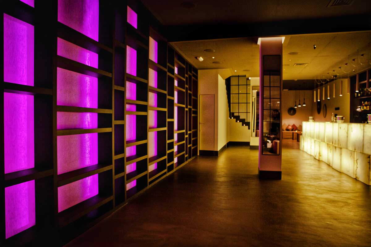 La T Gastrobar, gastrobar en Madrid. Interiorismo de Triscaideca (foto 8)