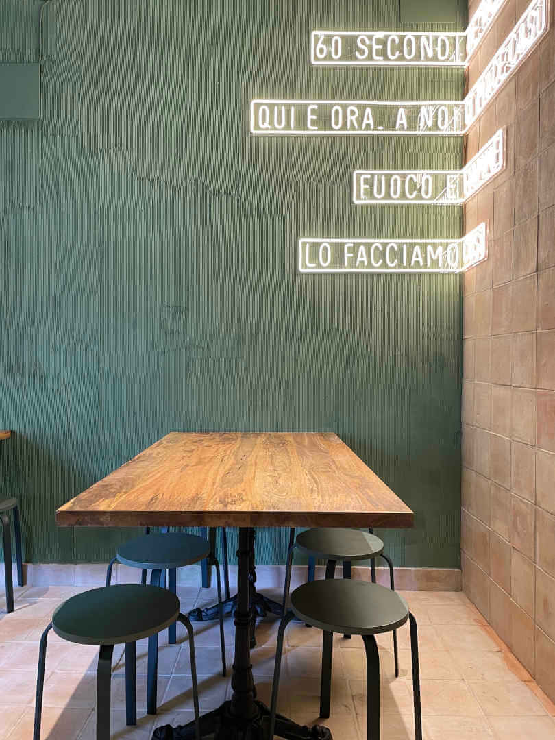 NAP Alberto Alcocer, pizzería en Madrid. Interiorismo de Triscaideca (foto 4)