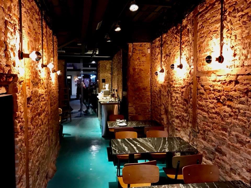 Puebla, restaurante en Madrid. Interiorismo de Triscaideca (foto 5)