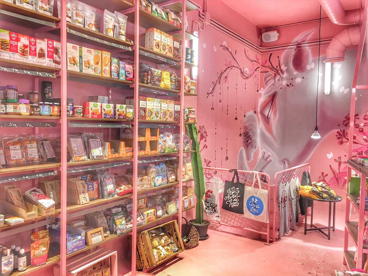 Veggie Room, tienda en Madrid. Interiorismo de Triscaideca (foto 4)