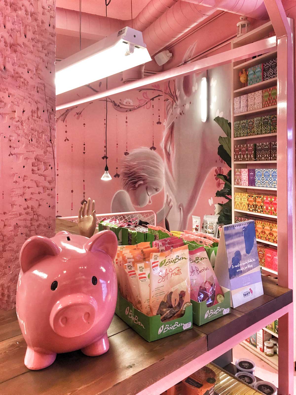 Veggie Room, tienda en Madrid. Interiorismo de Triscaideca (foto 5)
