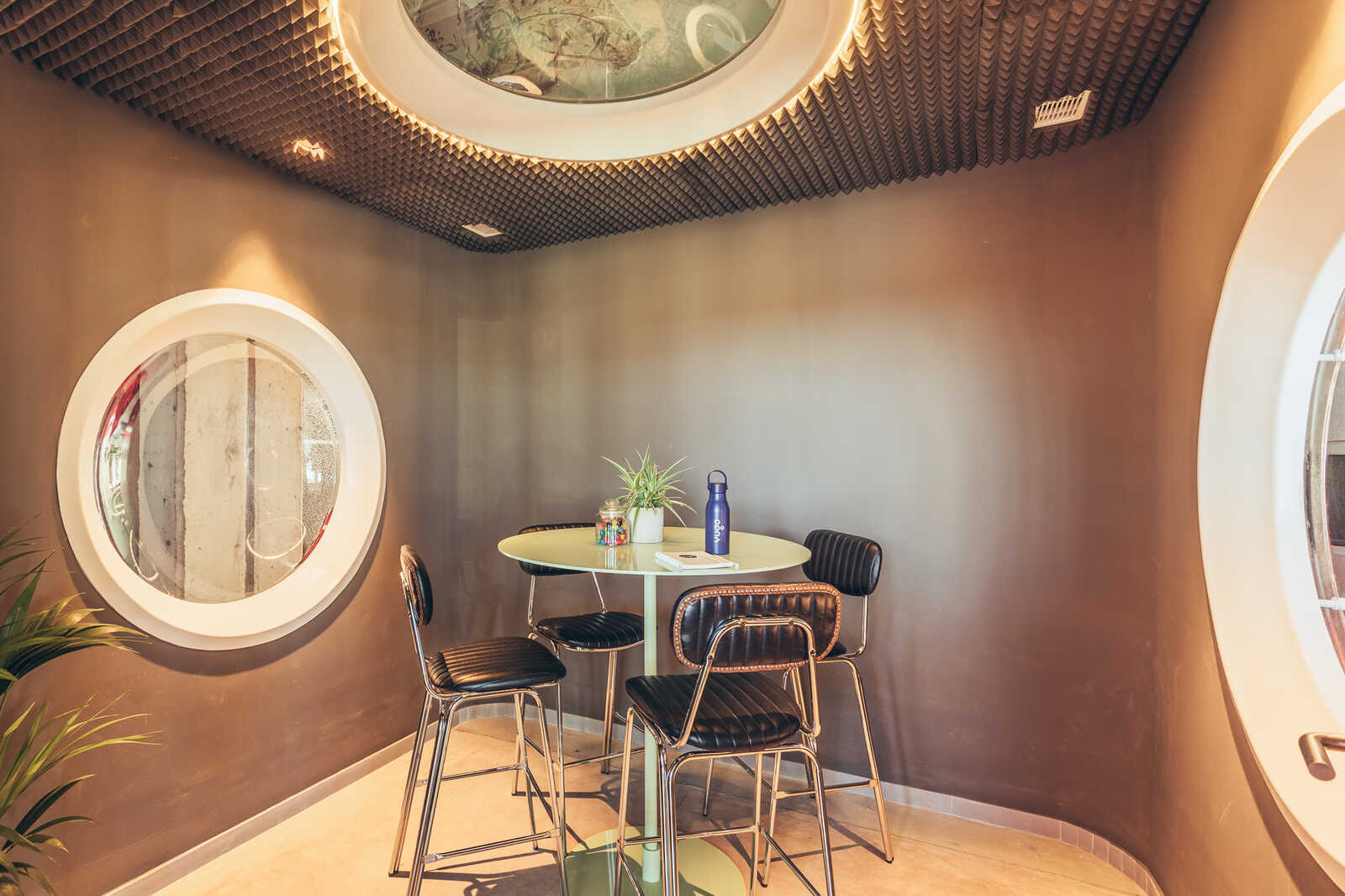 Yugo Alba Viu, residencia en Barcelona. Interiorismo de Triscaideca (foto 4)