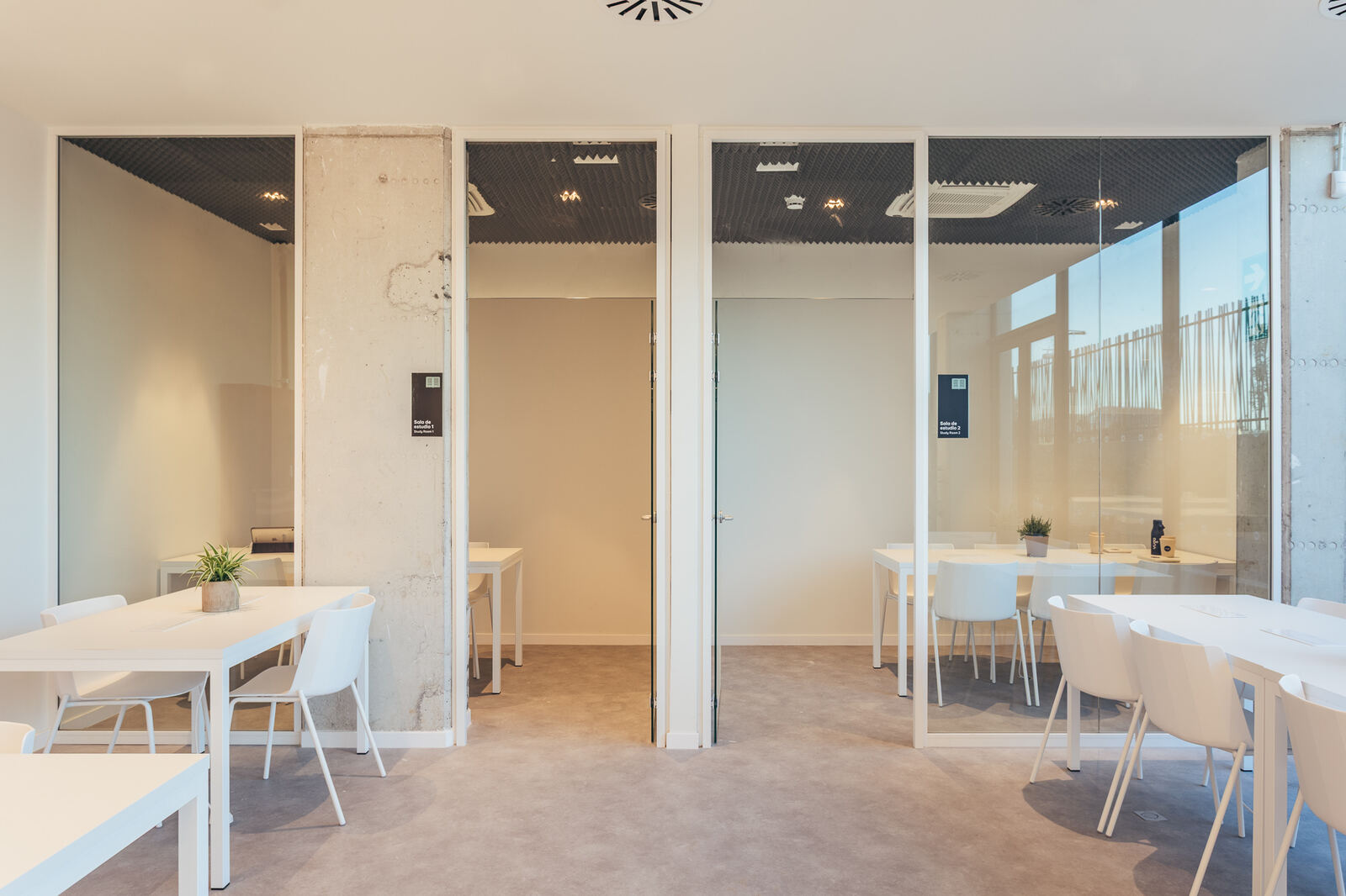 Yugo Alba Viu, residencia en Barcelona. Interiorismo de Triscaideca (foto 8)