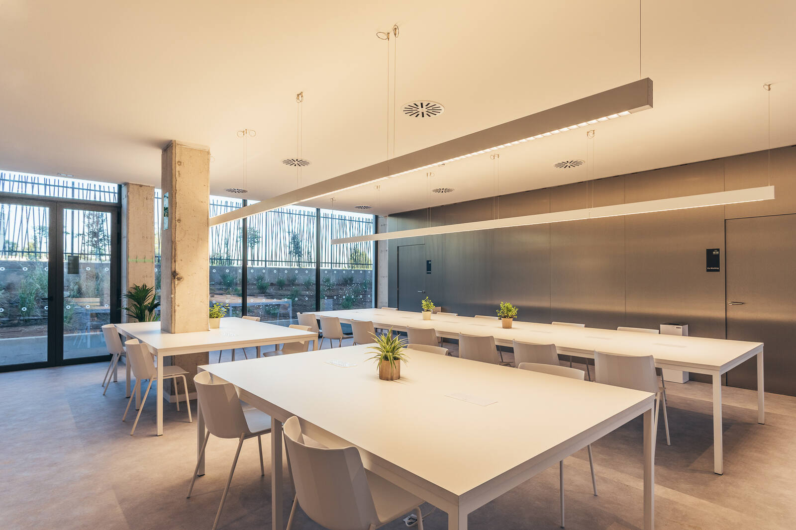 Yugo Alba Viu, residencia en Barcelona. Interiorismo de Triscaideca (foto 19)